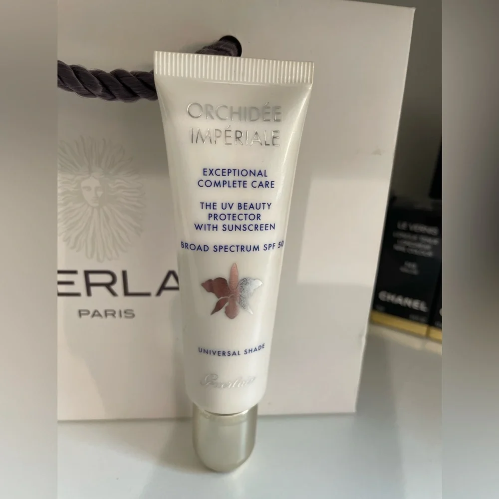 New Guerlain Orchidee Imperiale The UV Beauty Protector Universal Shade SPF 50
